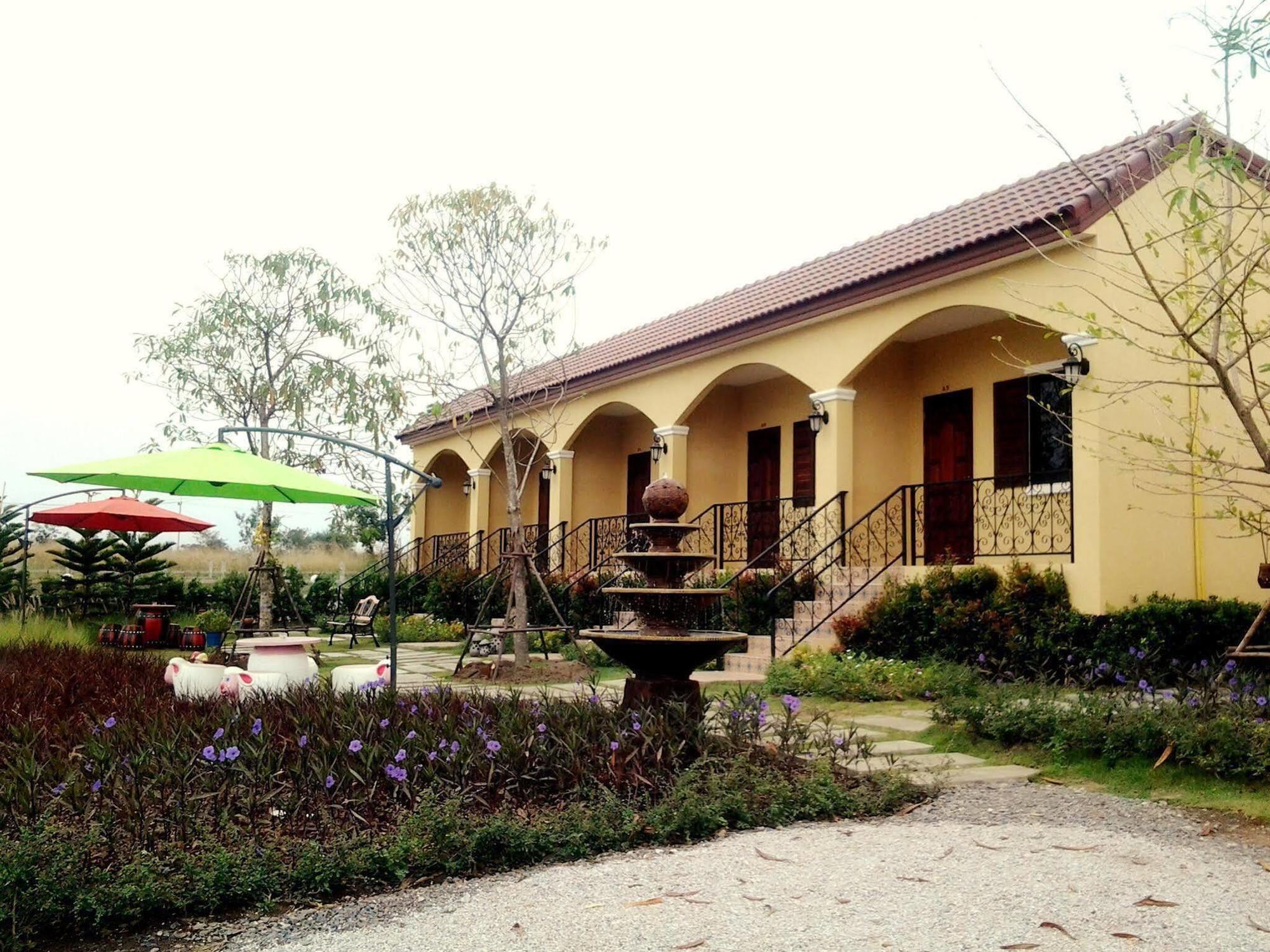 Sierra View Resort Ban Khanong Phra Nua Exteriér fotografie
