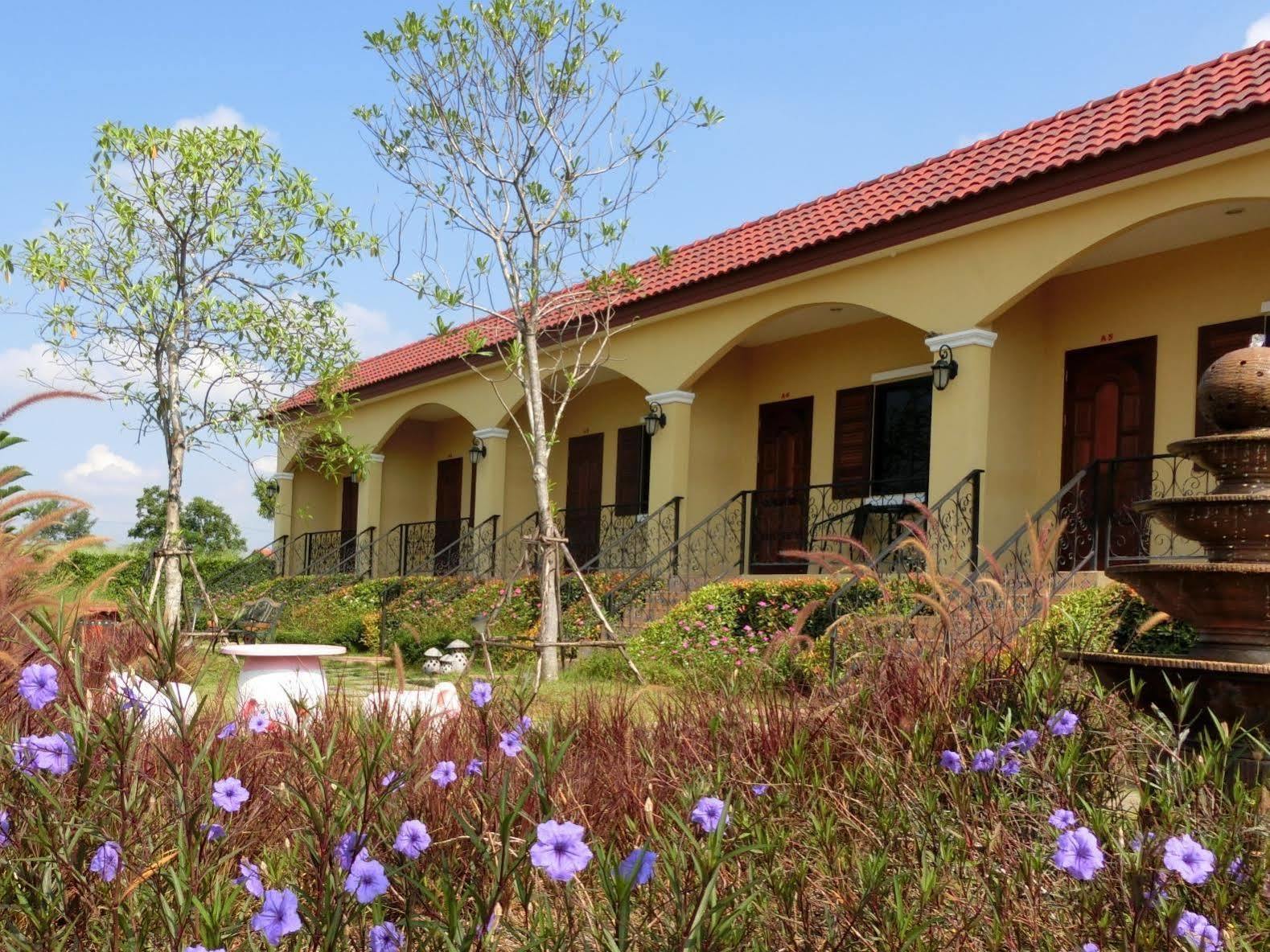 Sierra View Resort Ban Khanong Phra Nua Exteriér fotografie